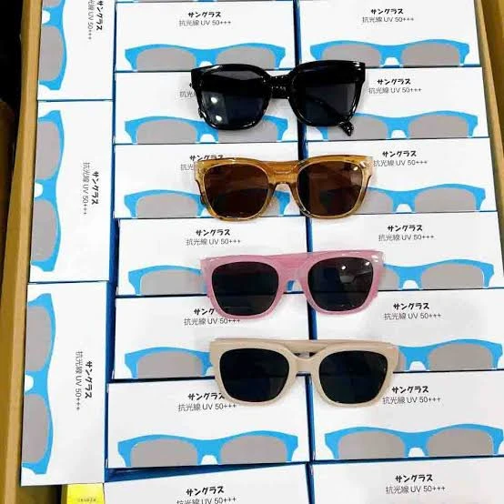 Kính mát chống tia UV Nhật